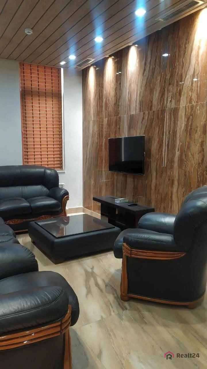 Сдается офис − 253 м²