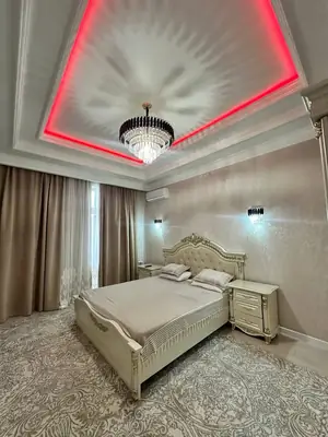 3 xonali kvartira − 95 m², 7/10 qavat