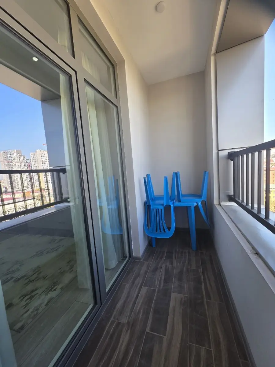 1 xonali kvartira sotiladi − 29 m²
