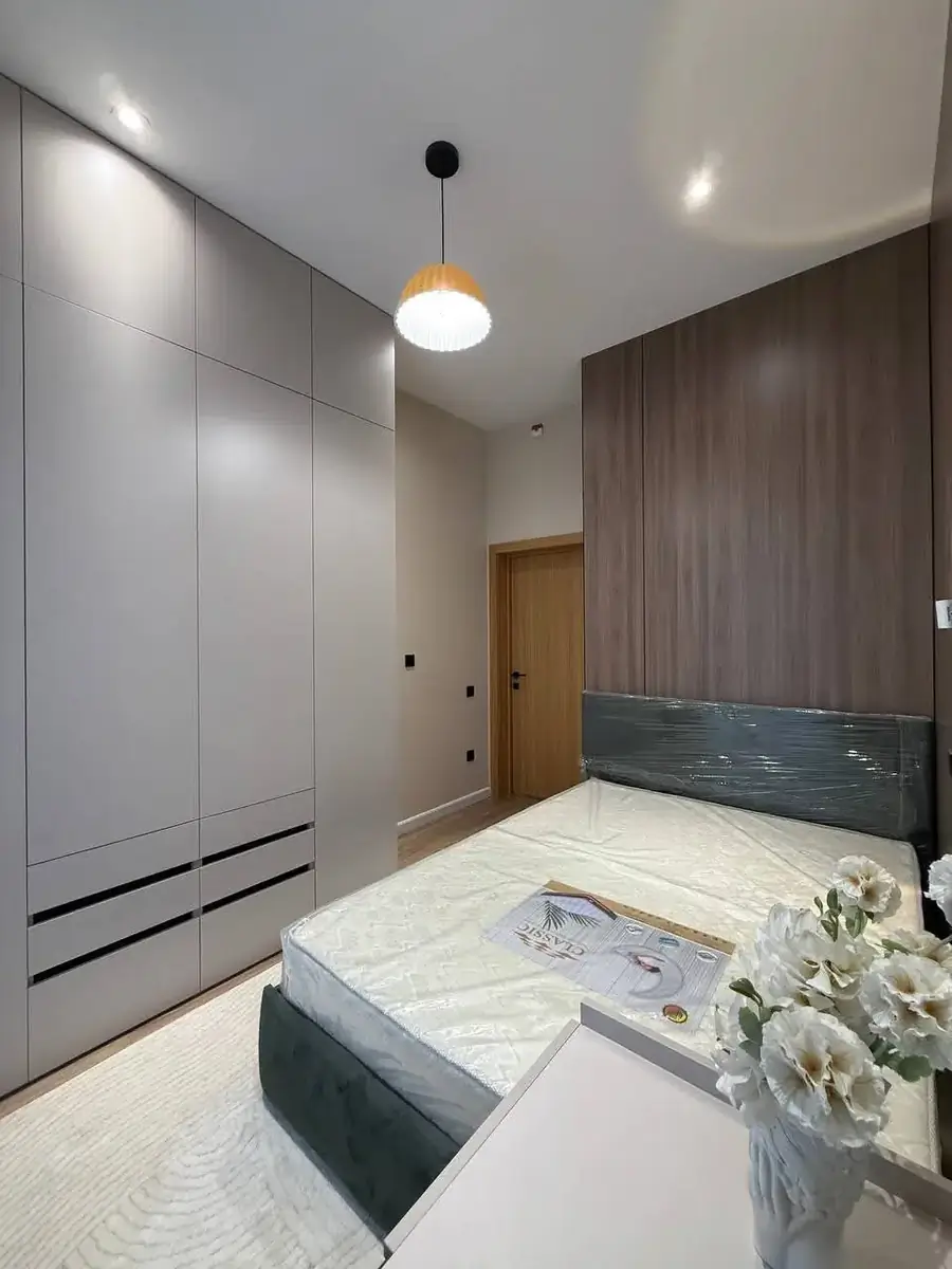 2 xonali kvartira sotiladi − 47 m²