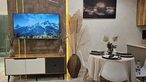 Сдается 2-комнатная квартира − 50 м²