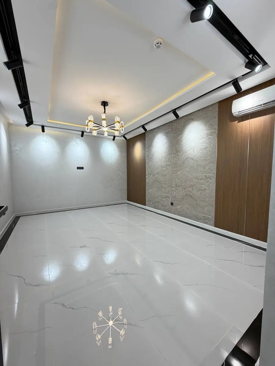 Ofis sotiladi − 155 m²