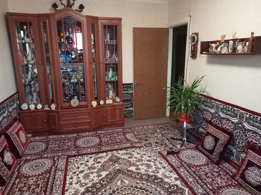 Продается 3-комнатная квартира − 72 м²