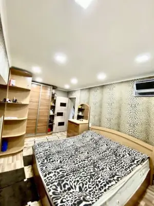 4 xonali kvartira − 100 m², 4/9 qavat