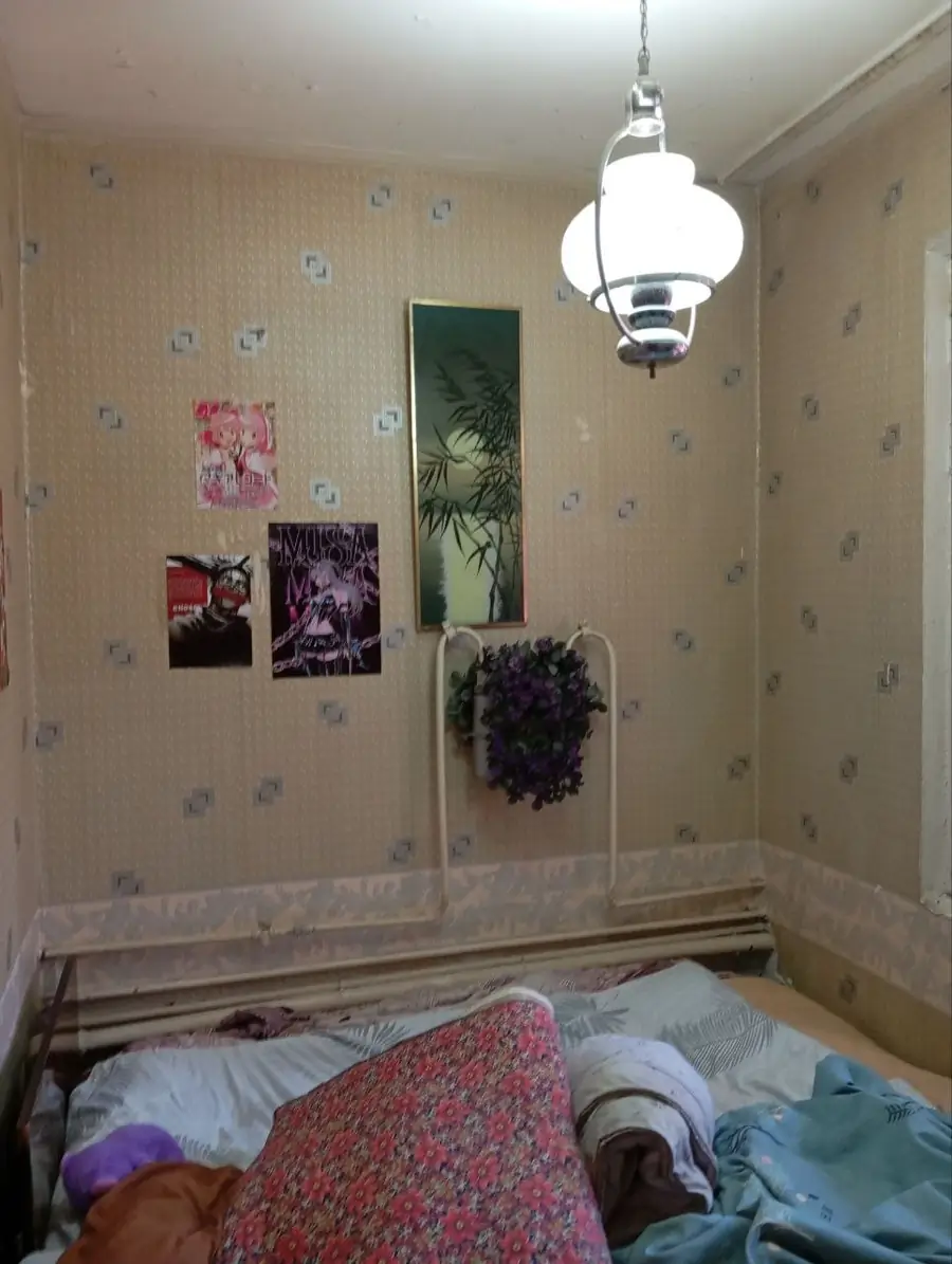 Продается 1-комнатная квартира − 38 м²