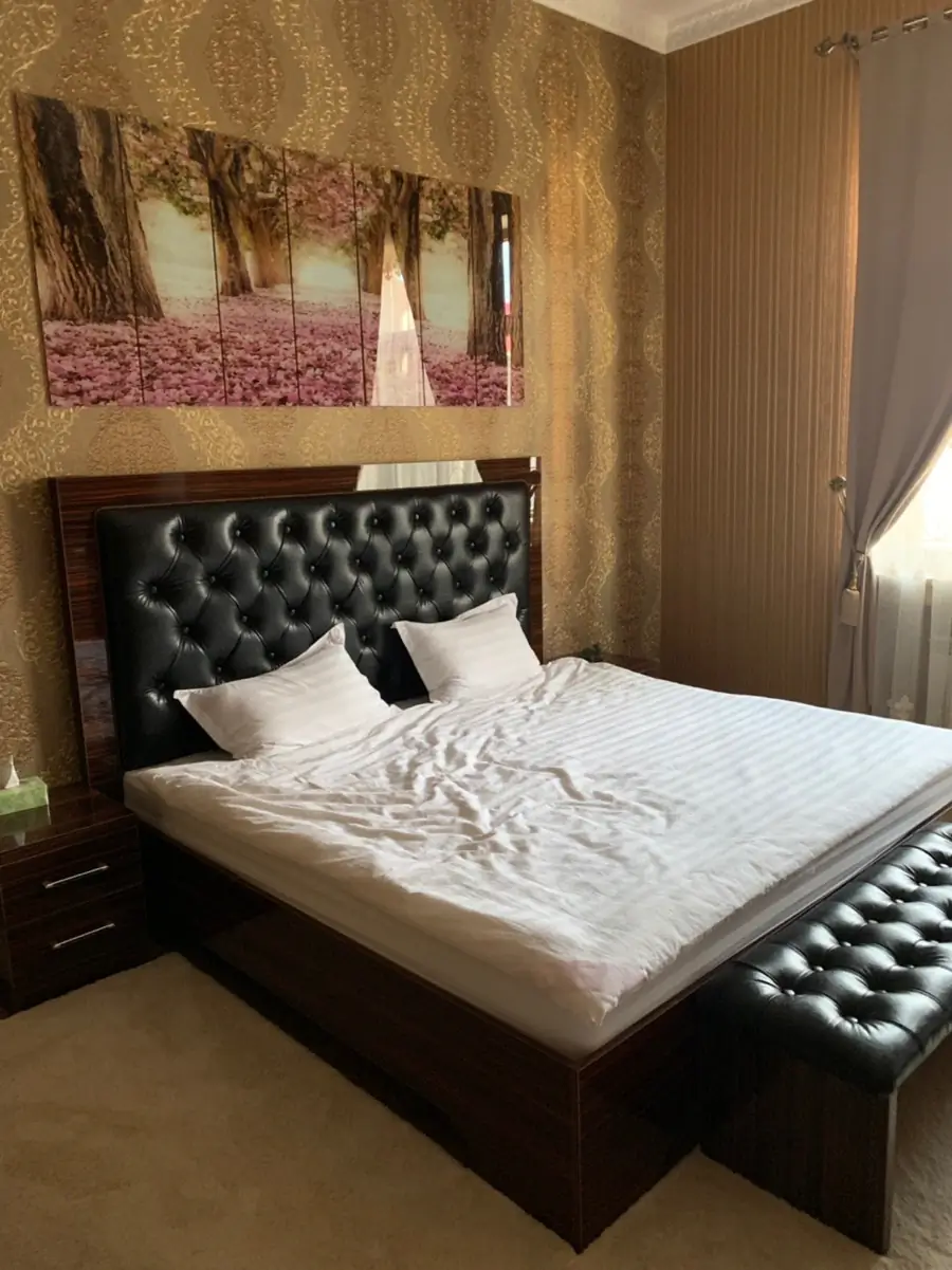 Ijaraga 4 qavatli uy − 700 m²