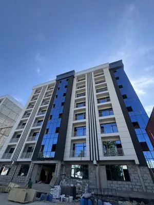 Ofis − 14000 m², 1/8 qavat