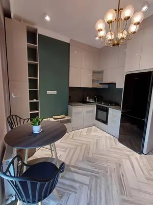 1 xonali kvartira − 42 m², 9/11 qavat
