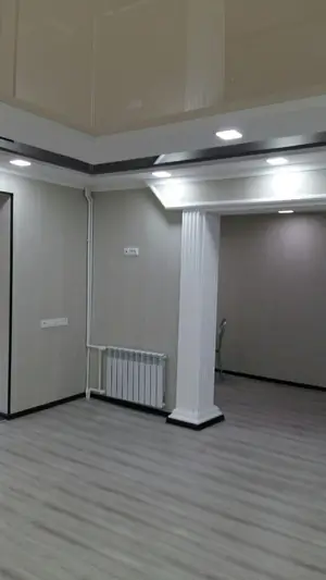 Ijaraga ofis − 100 m²