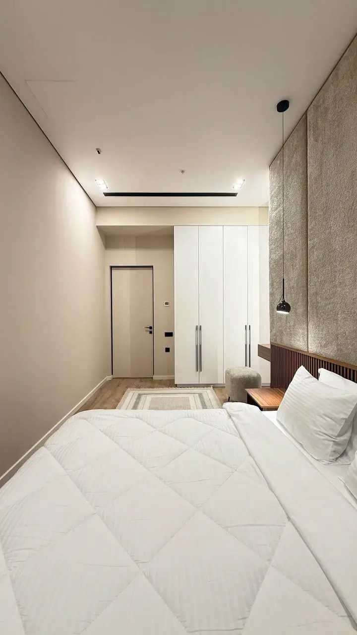 Сдается 2-комнатная квартира − 60 м²