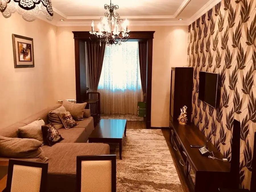 Ijaraga 2 xonali kvartira − 65 m²