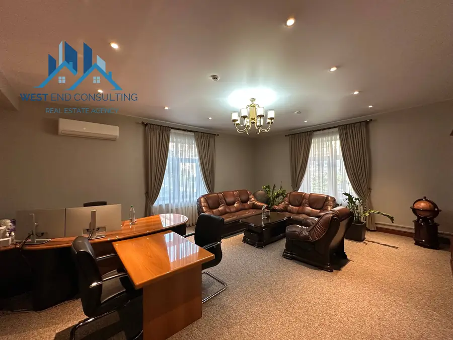 Ijaraga ofis − 1601 m²