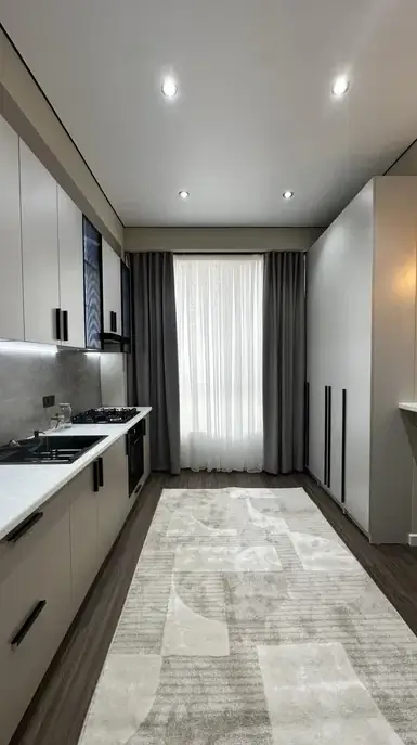 2 xonali kvartira sotiladi − 47 m²