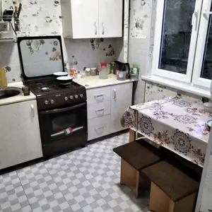 Сдается 1-комнатная квартира − 28 м²