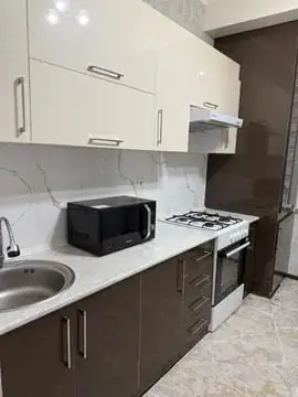 Ijaraga 3 xonali kvartira − 60 m²
