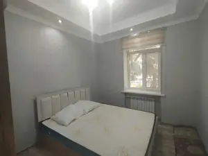 2 xonali kvartira − 50 m², 1/3 qavat
