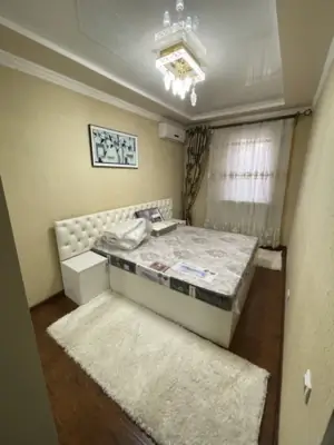 3 xonali kvartira sotiladi − 75 m²