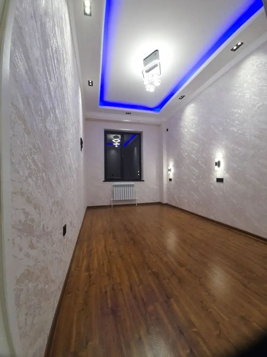 2 xonali kvartira sotiladi − 38 m²