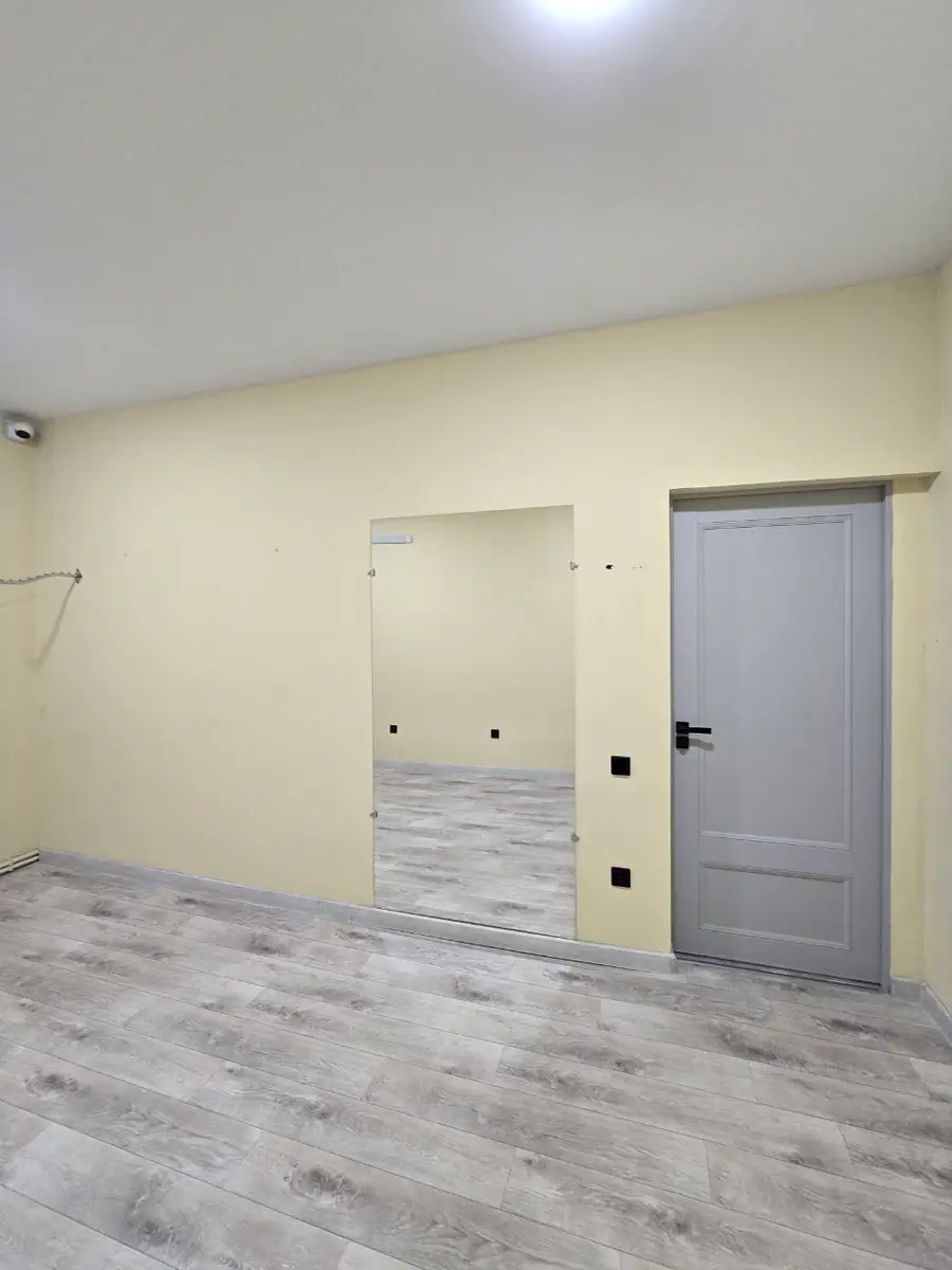 Продается 2-комнатная квартира − 45 м²