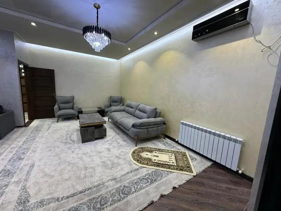 Сдается 3-комнатная квартира − 110 м²