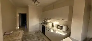 Сдается 2-комнатная квартира − 68 м²