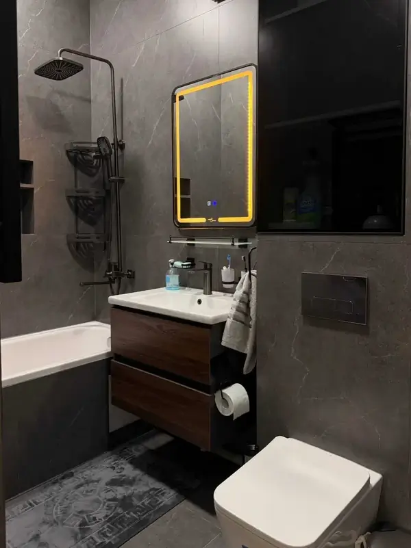 2-комнатная квартира − 70 м², 4/10 этаж