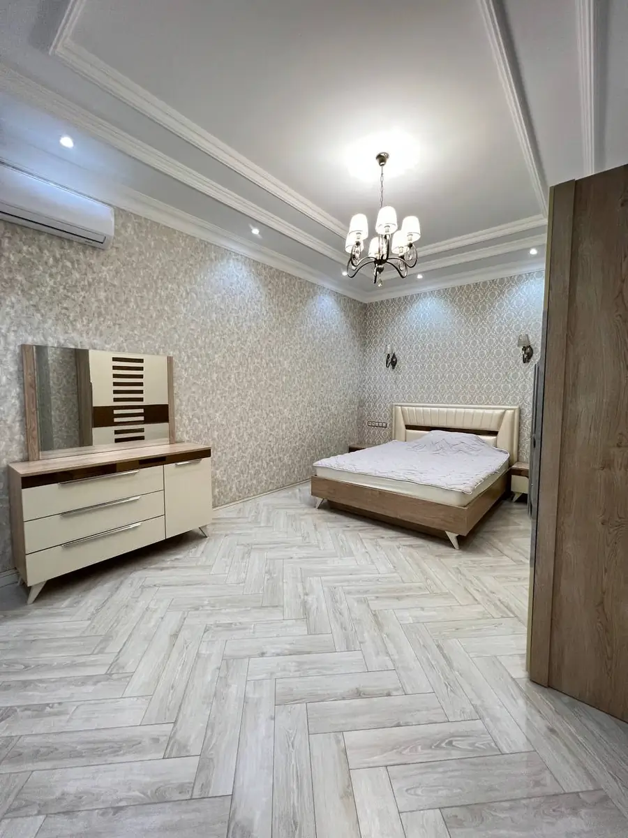 Ijaraga 4 qavatli uy − 650 m²