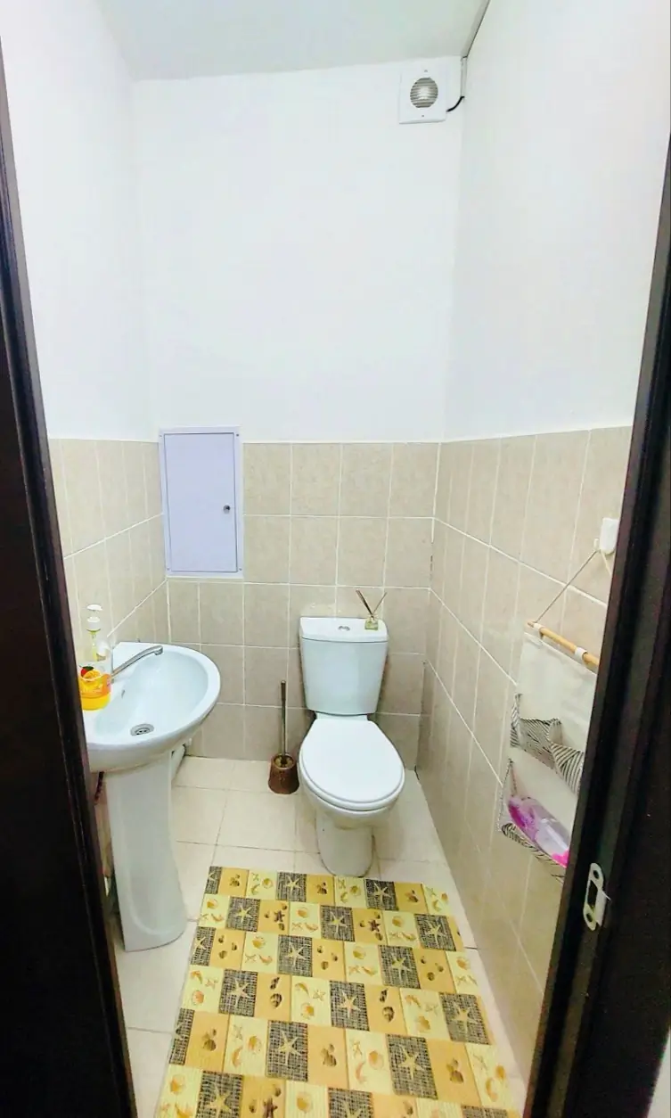 2 xonali kvartira sotiladi − 65 m²