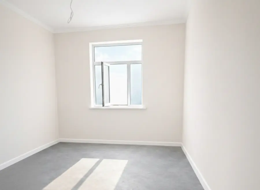 Продается 1-этажный дом − 650 м²