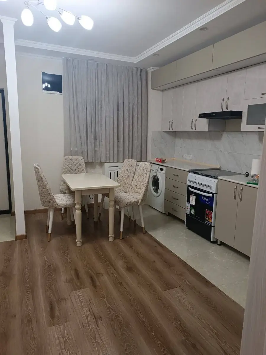 Ijaraga 2 xonali kvartira − 60 m²