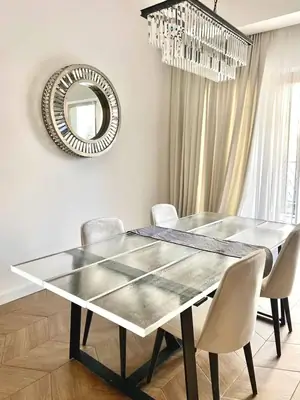 3-комнатная квартира − 122 м², 1/8 этаж
