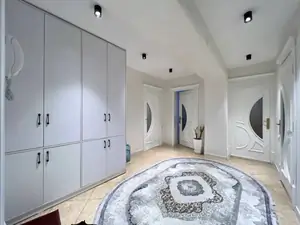 2 xonali kvartira − 107 m², 9/12 qavat