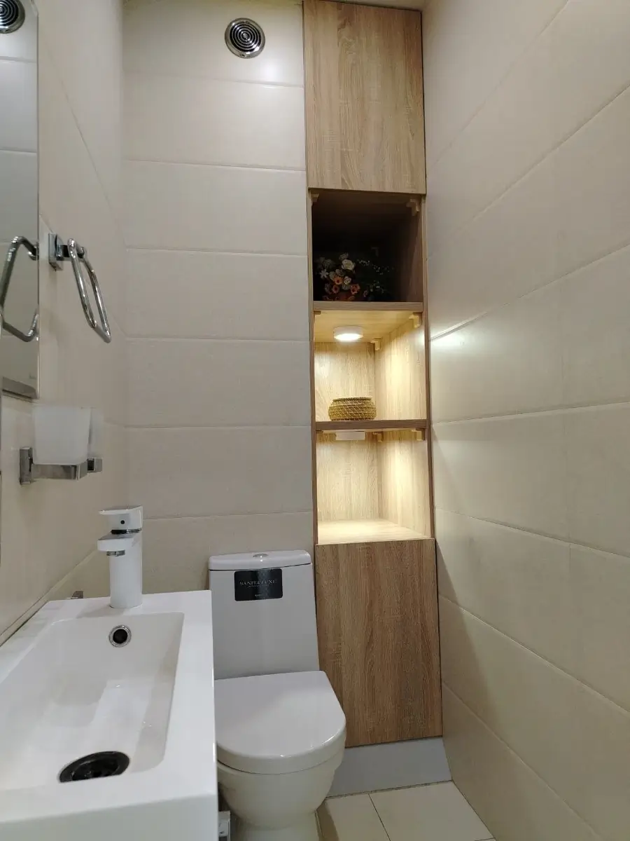 Продается 4-комнатная квартира − 107 м²