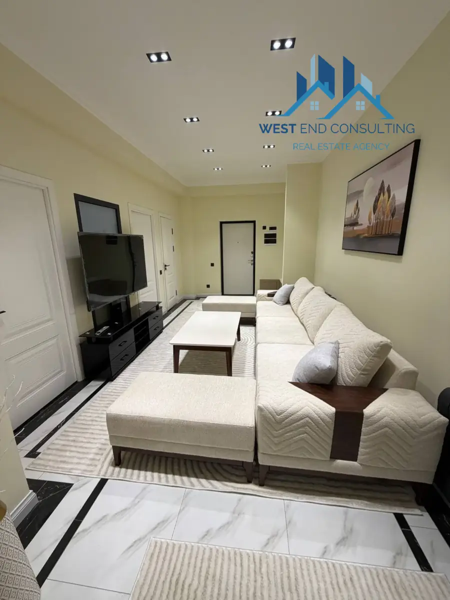 Продается 2-комнатная квартира − 64 м²