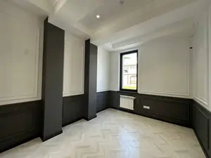 Ofis − 1000 m², 2/4 qavat