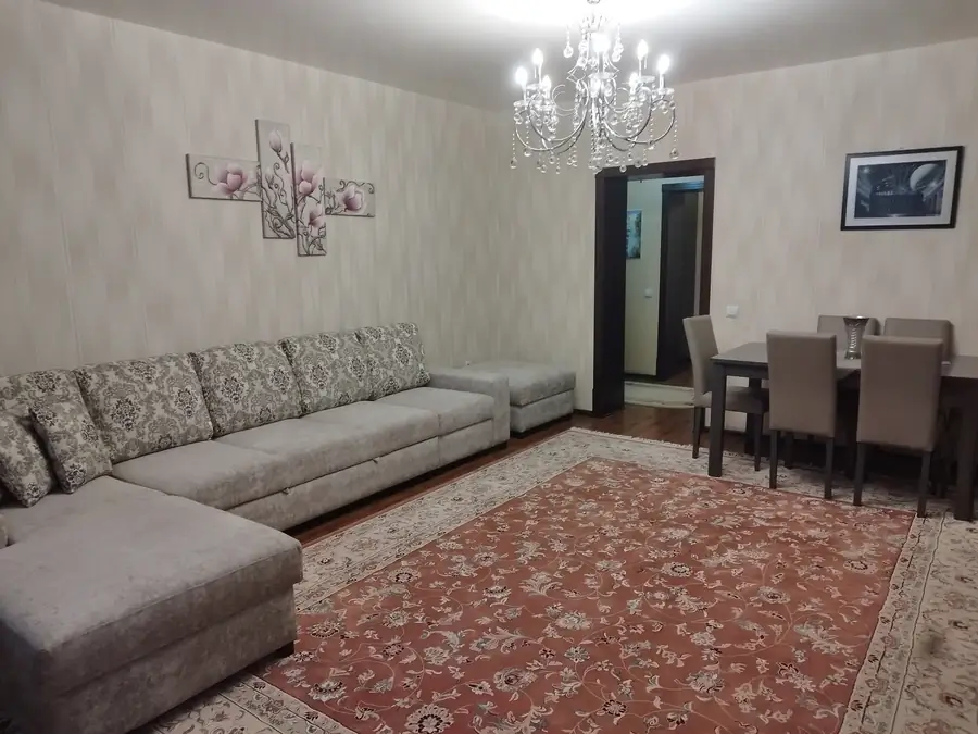 Ijaraga 3 xonali kvartira − 72 m²