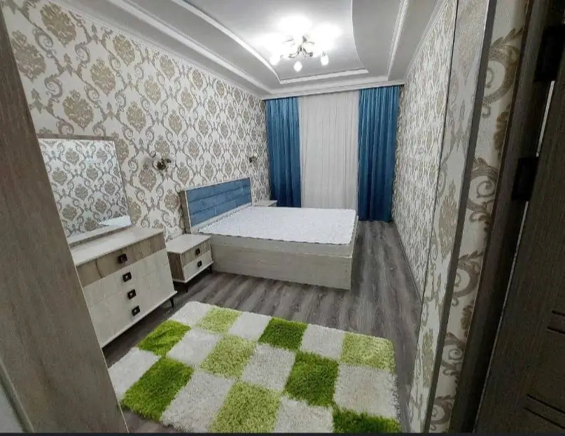 Сдается 4-комнатная квартира − 110 м²