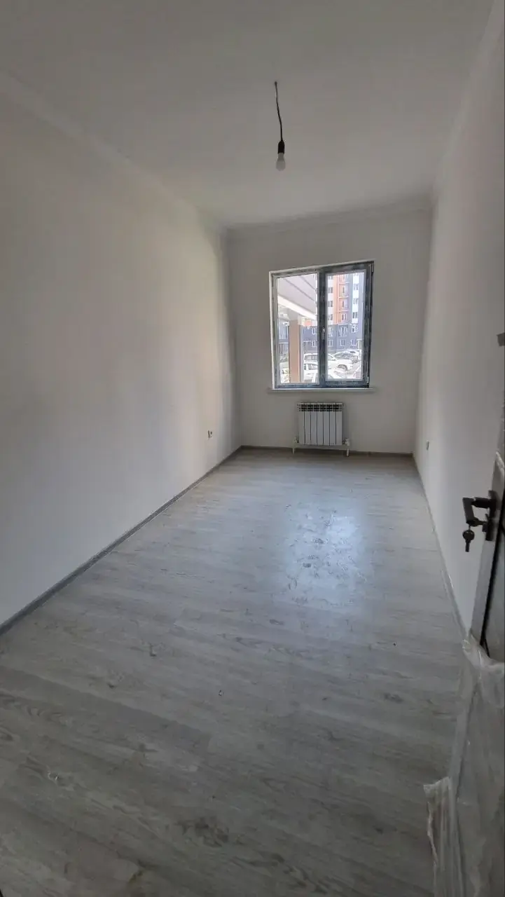 Продается 2-комнатная квартира − 52 м²