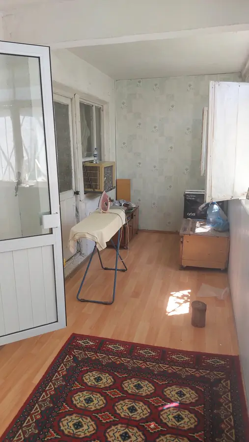 Продается 2-комнатная квартира − 61.5 м²