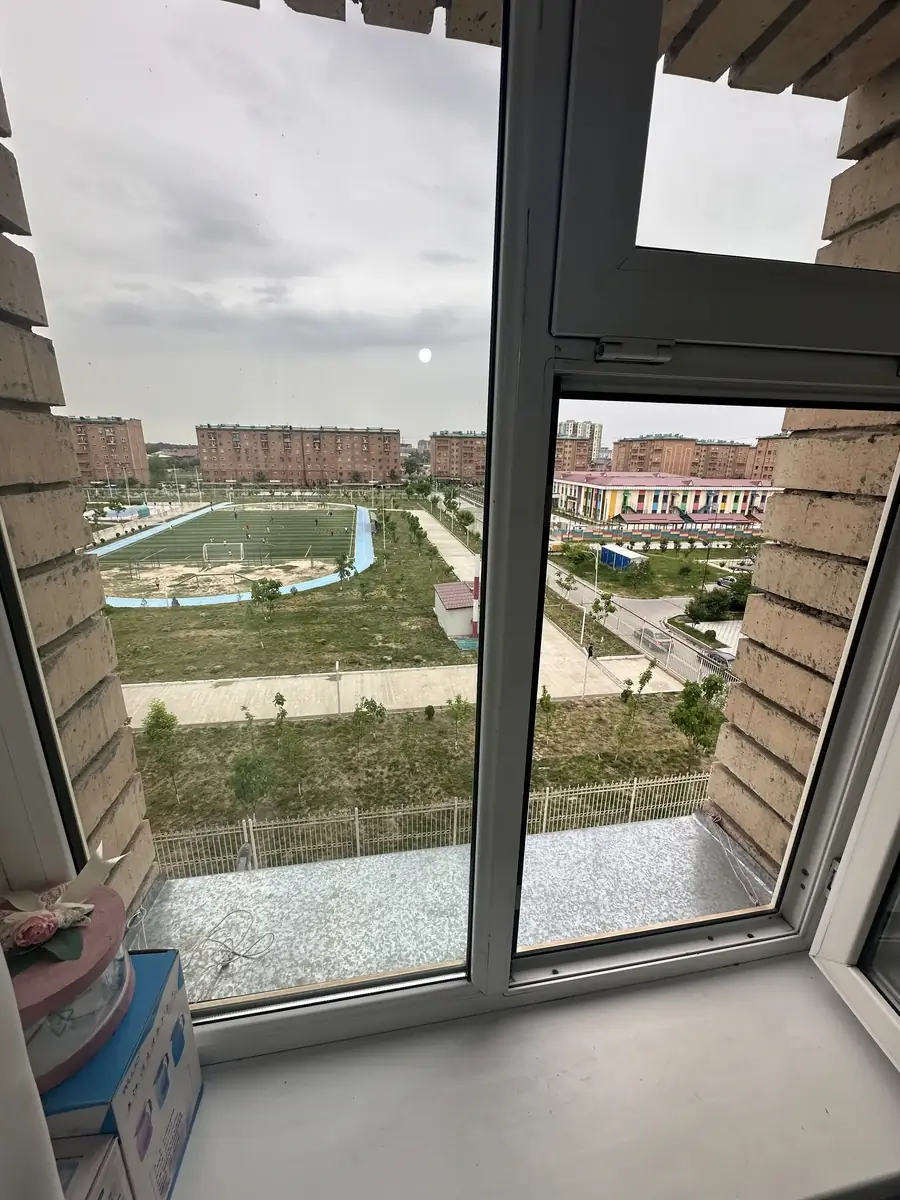 Продается 2-комнатная квартира − 54 м²