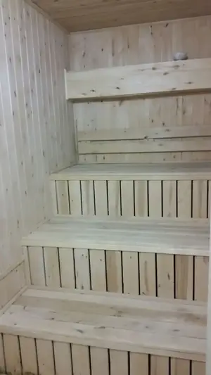 Ijaraga 3 qavatli uy − 270 m²