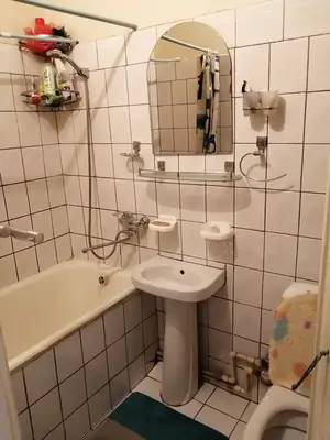 1 xonali kvartira − 27.7 m², 2/4 qavat