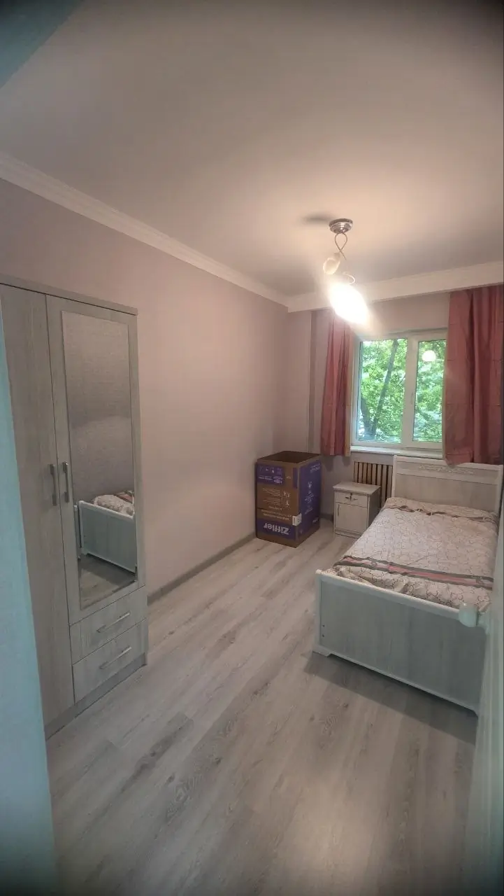 Сдается 3-комнатная квартира − 65 м²