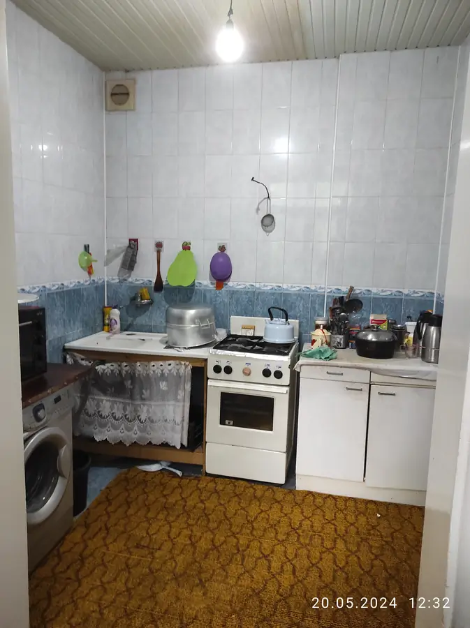 Продается 2-комнатная квартира − 50 м²