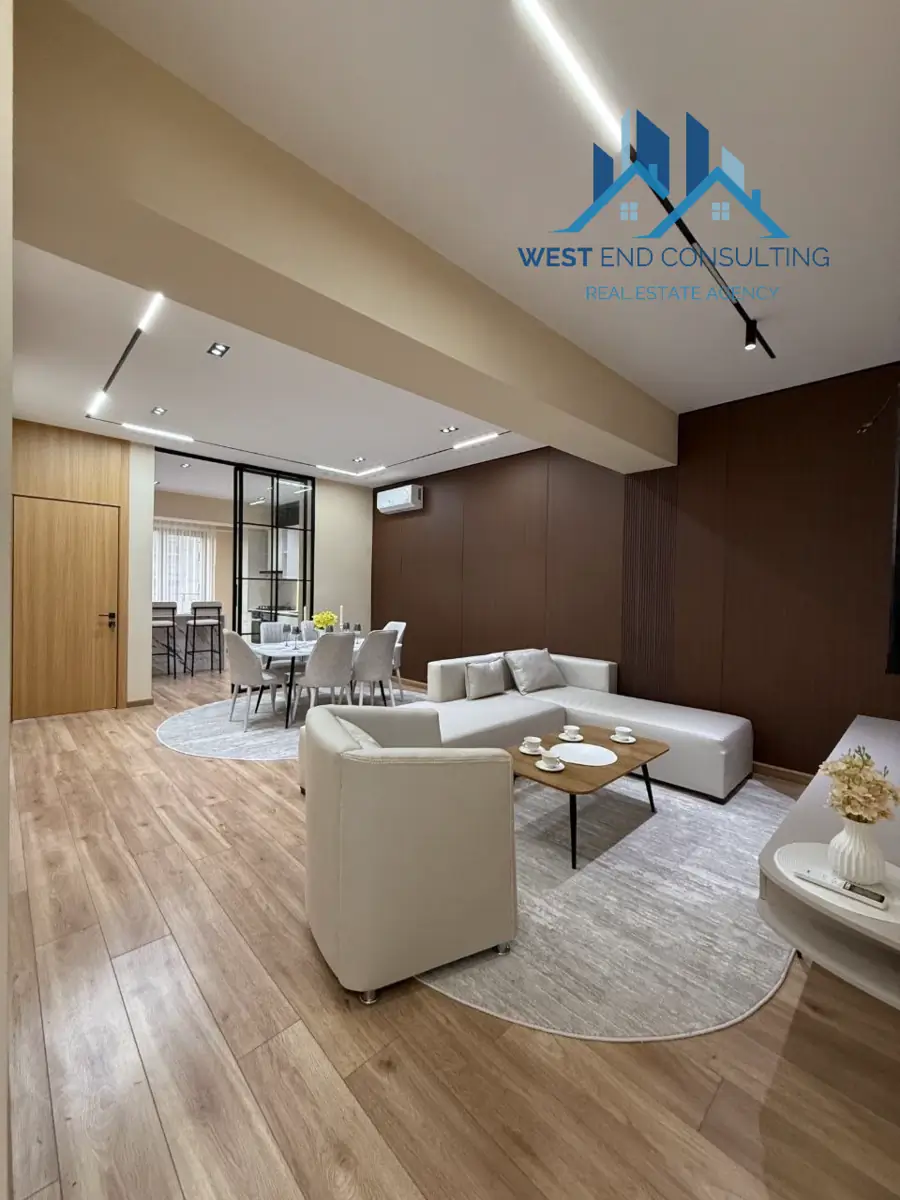 3 xonali kvartira sotiladi − 70 m²