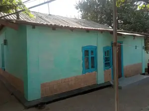 Продается 1-этажный дом − 200 м²