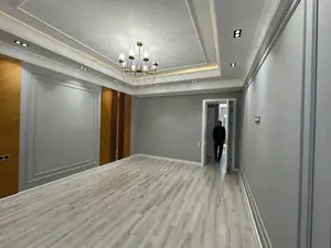 Продается 3-этажный дом − 350 м²