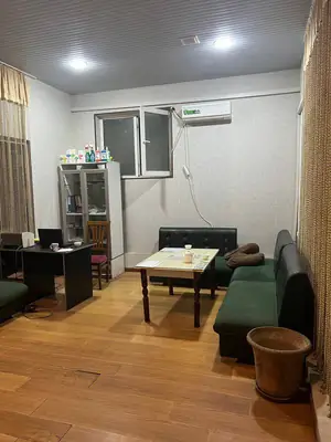 Savdo-sotiq maydoni sotiladi − 1200 m²