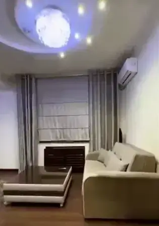 3 xonali kvartira sotiladi − 100 m²