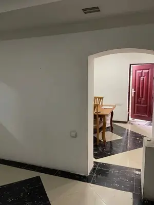 Ofis − 200 m², 0/9 qavat
